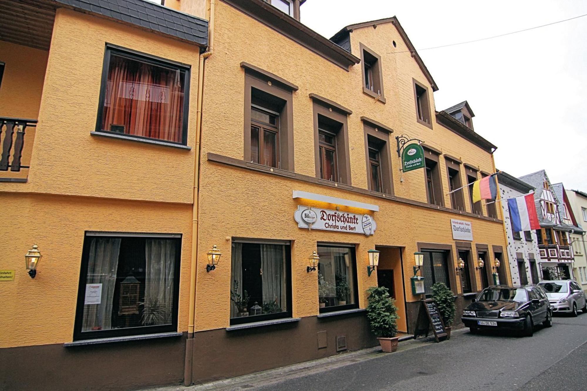 Hotel Zur Dorfschaenke Klotten Eksteriør bilde