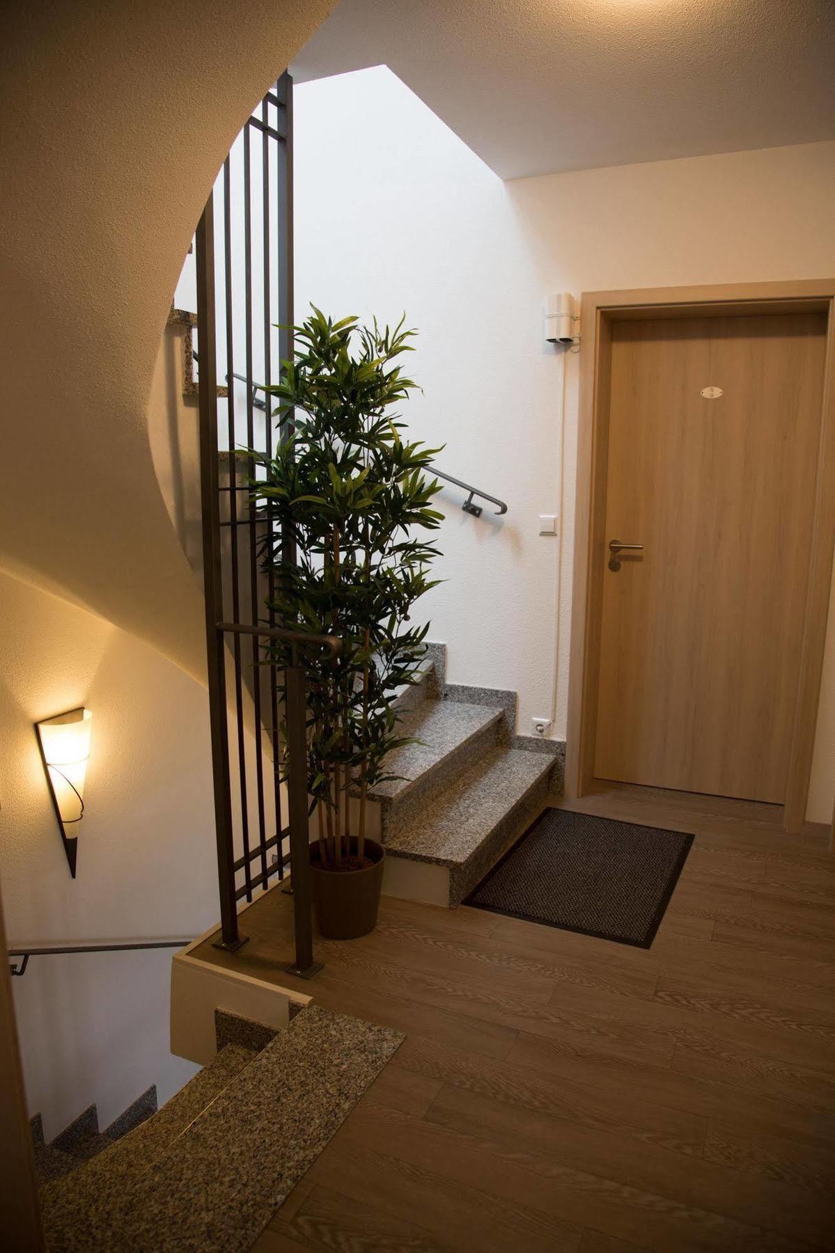 Hotel Zur Dorfschaenke Klotten Eksteriør bilde